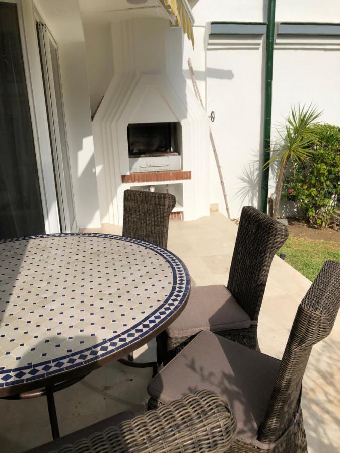Dominion Beach House เอสเตโปนา ภายนอก รูปภาพ